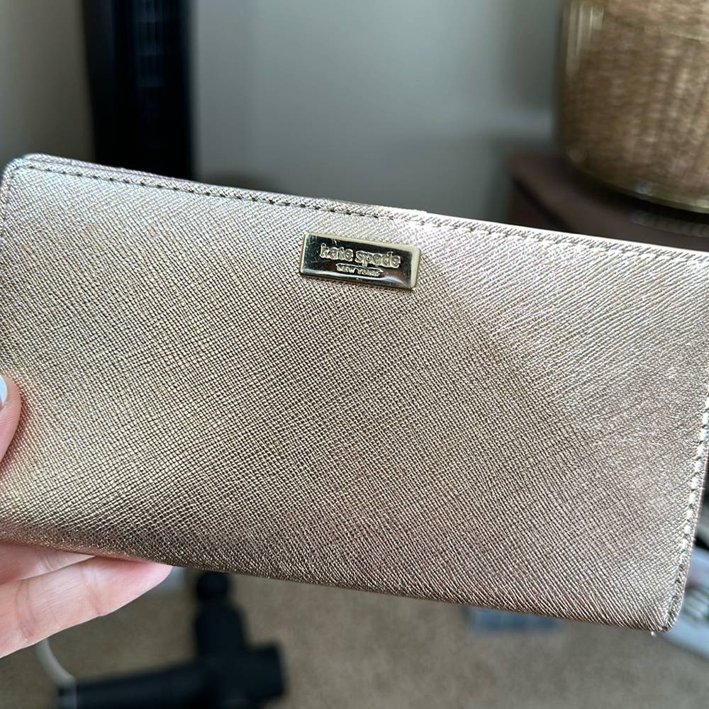 Kate Spade NY Metallic Rose Gold Wallet